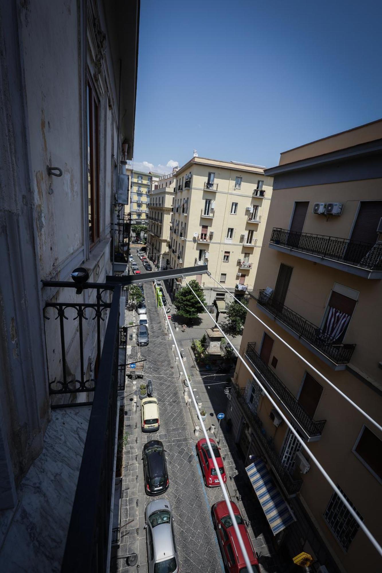 Napoli Into Core - Bed & Breakfast Exterior photo
